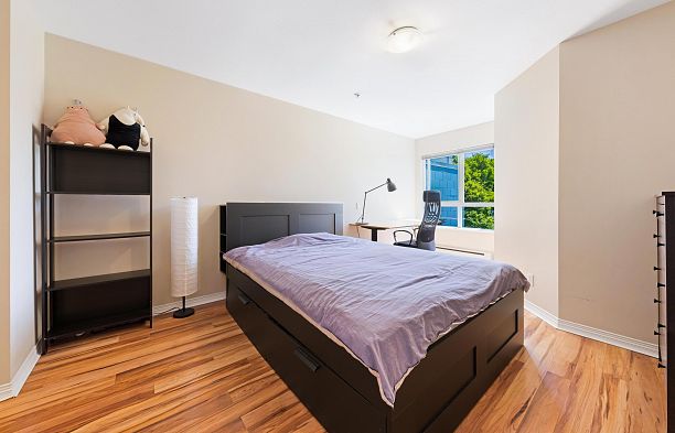412 3333 W 4th Avenue Kitsilano