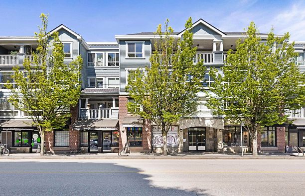 412 3333 W 4th Avenue Kitsilano