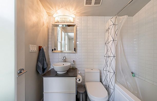 341 W 22nd Avenue Cambie