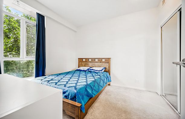201 63 W 2nd Avenue False Creek