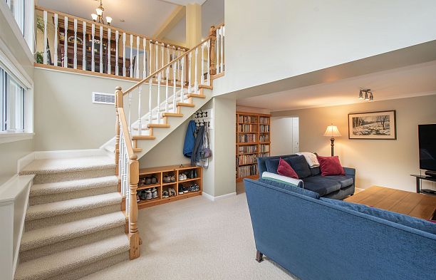 2104 W 57th Avenue S.W. Marine