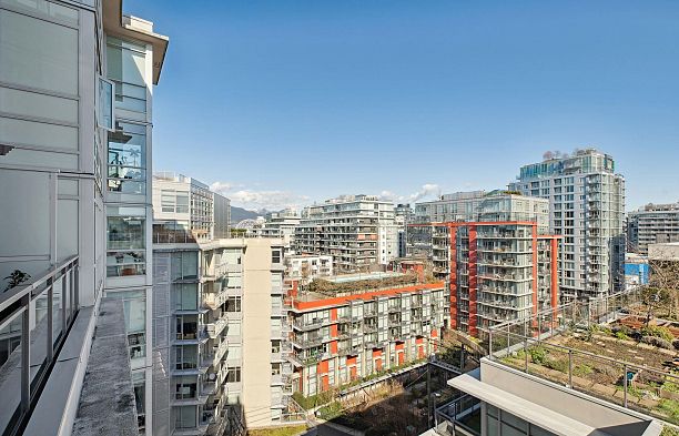 1101 89 West 2nd Avenue False Creek