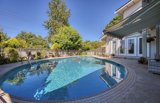 8184 East Boulevard S.W. Marine