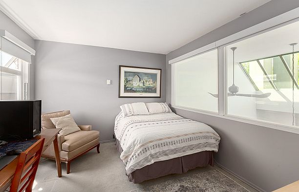 303 650 Moberly Road False Creek