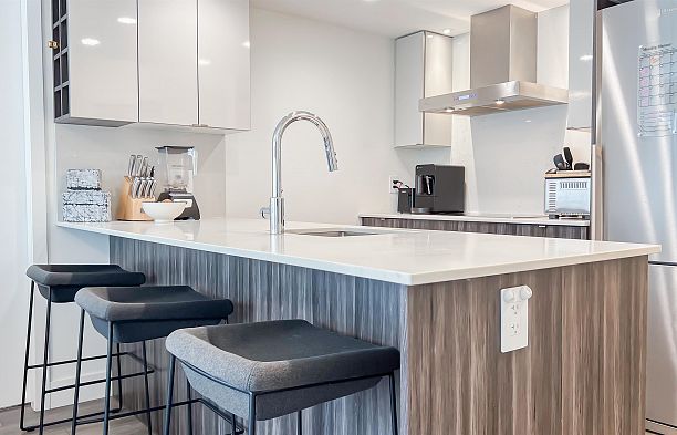 503 1788 Columbia Street False Creek