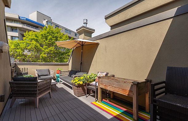 303 650 Moberly Road False Creek