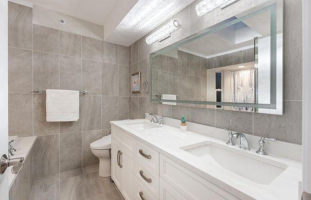 590 W 63rd Avenue Marpole