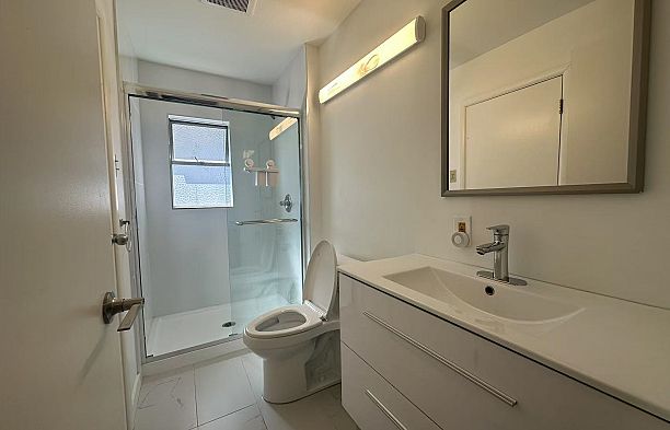 4422 NW MARINE, Vancouver BC V6R 1B6 Point Grey