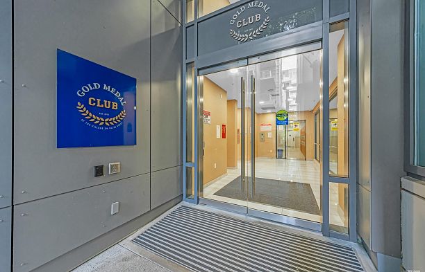 701 77 Walter Hardwick Avenue False Creek