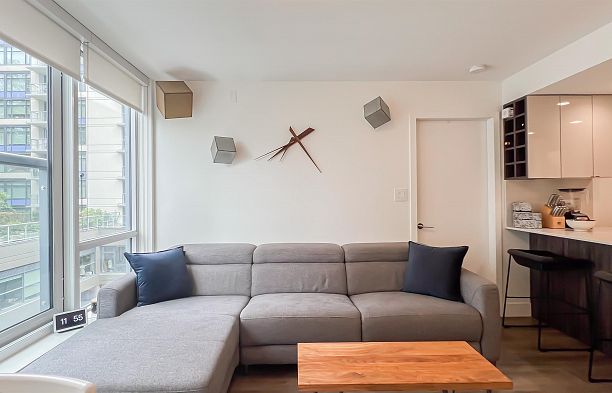 503 1788 Columbia Street False Creek