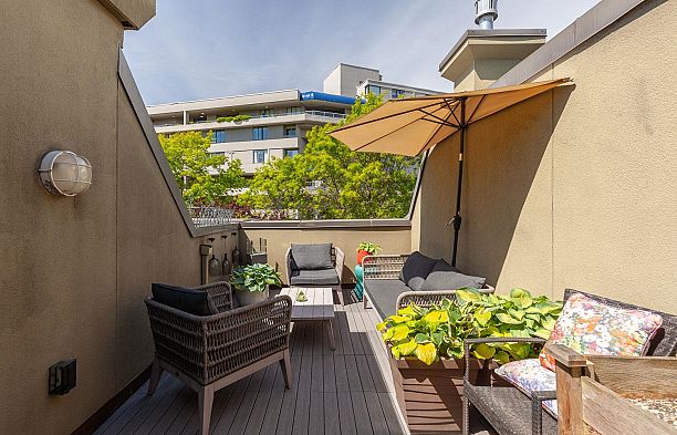 303 650 Moberly Road False Creek
