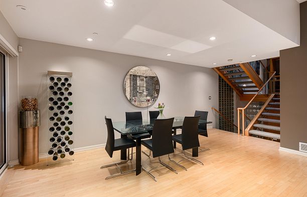 3113 W 27th Avenue MacKenzie Heights