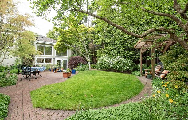 2104 W 57th Avenue S.W. Marine
