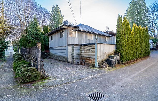 814 W 23rd Avenue Cambie