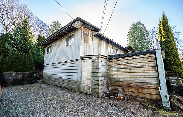 814 W 23rd Avenue Cambie