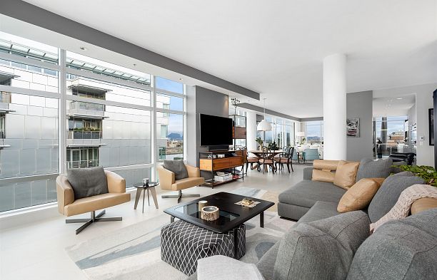 1005 1616 Columbia Street False Creek