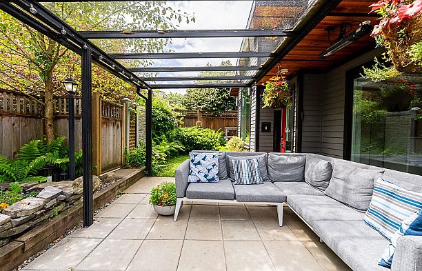 341 W 22nd Avenue Cambie