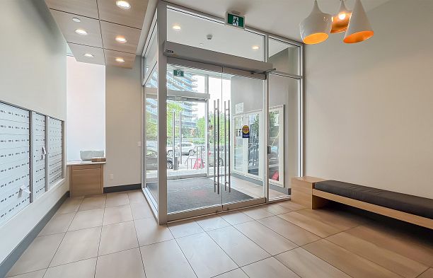 503 1788 Columbia Street False Creek