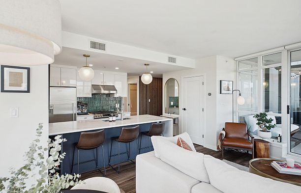 1101 89 West 2nd Avenue False Creek