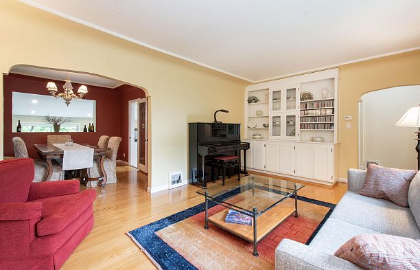 2104 W 57th Avenue S.W. Marine