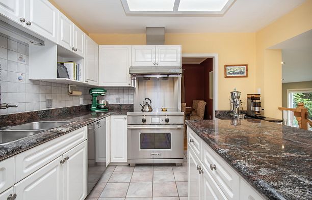 2104 W 57th Avenue S.W. Marine