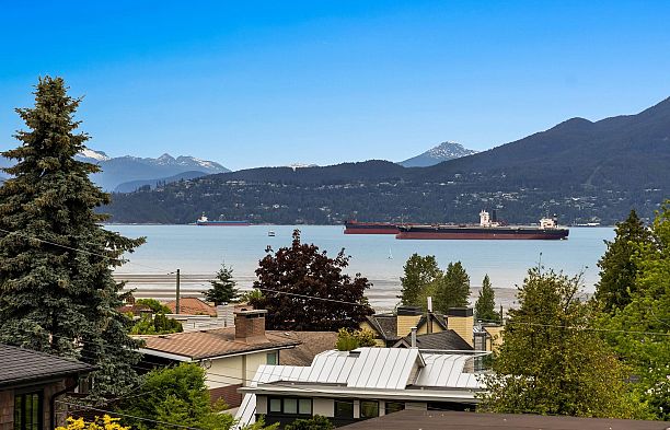 4535 W 1st Avenue Point Grey