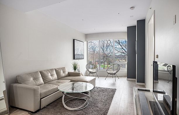 203 181 W 1st Avenue False Creek
