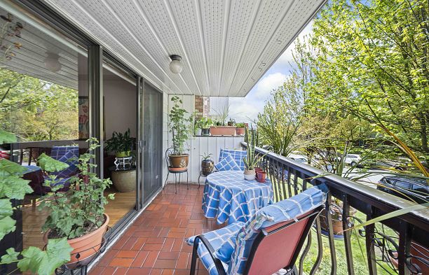 202 8770 Laurel Street Marpole