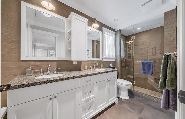 3506 W 43rd Avenue Southlands