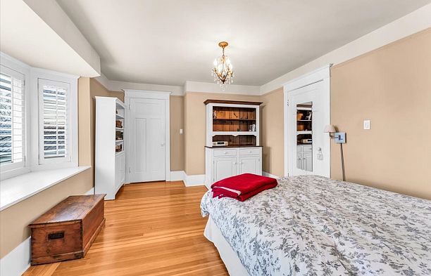 3666 W 22nd Avenue Dunbar