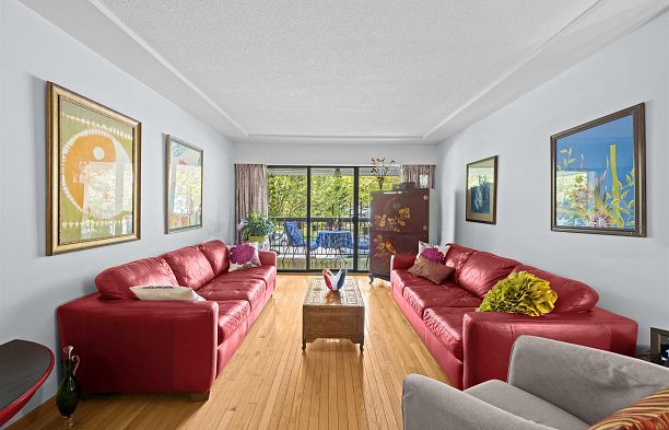 202 8770 Laurel Street Marpole