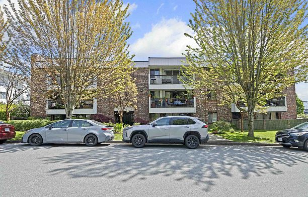 202 8770 Laurel Street Marpole