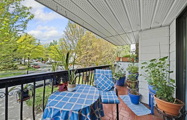 202 8770 Laurel Street Marpole