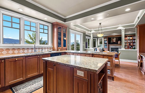 4535 W 1st Avenue Point Grey
