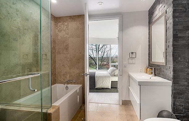 203 181 W 1st Avenue False Creek