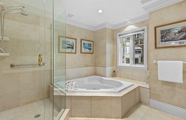 4535 W 1st Avenue Point Grey
