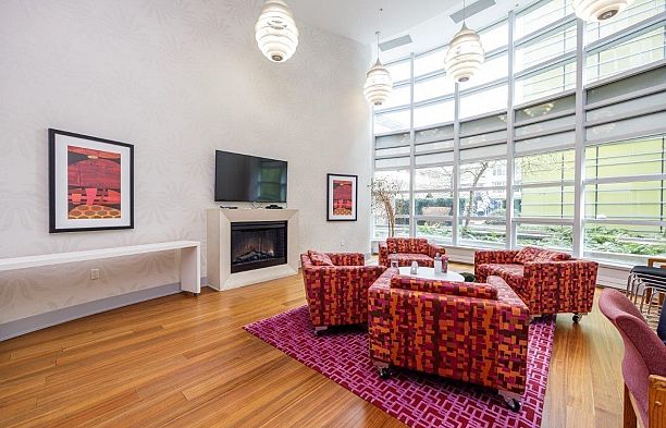 203 181 W 1st Avenue False Creek