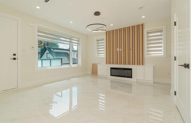 1554 W 66th Avenue S.W. Marine