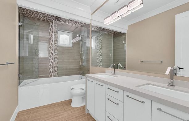 3955 Blenheim Street Dunbar