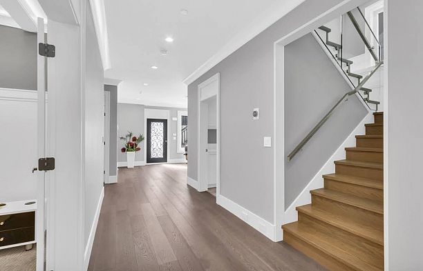 3955 Blenheim Street Dunbar