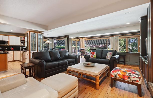 6865 Balsam Street S.W. Marine