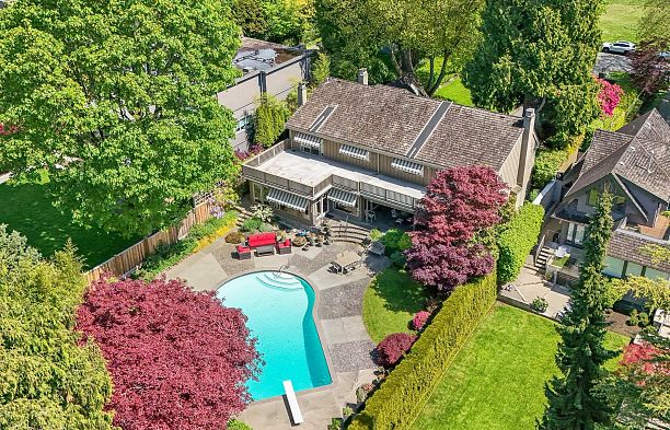 6865 Balsam Street S.W. Marine