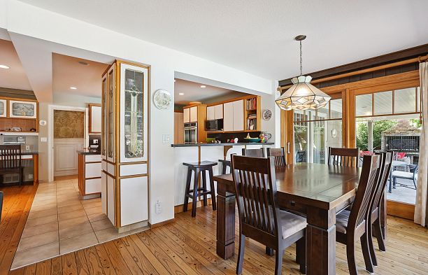 6865 Balsam Street S.W. Marine
