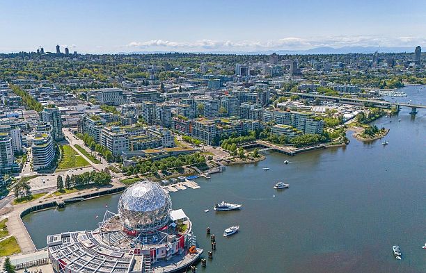 1101 1708 Columbia Street False Creek