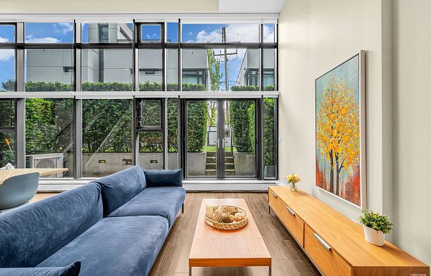 103 6311 Cambie Street Oakridge VW