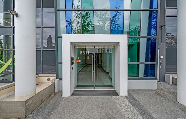 103 6311 Cambie Street Oakridge VW