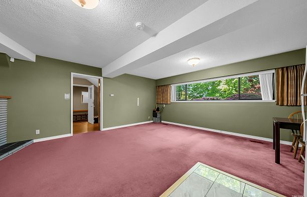 2208 W 32nd Avenue Quilchena