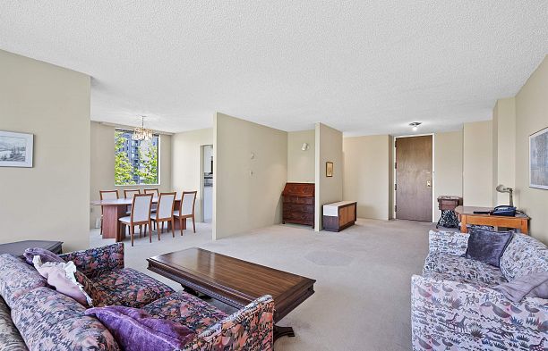 601 5555 Yew Street Kerrisdale