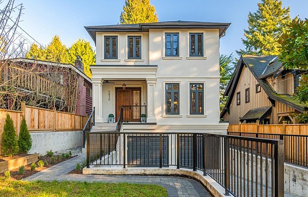 5836 Highbury Street Southlands