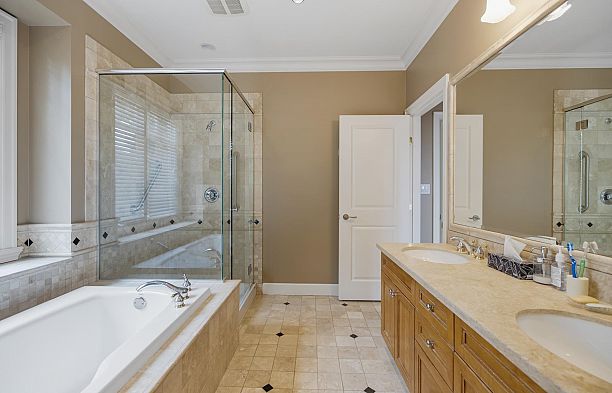 3111 W 42nd Avenue Kerrisdale